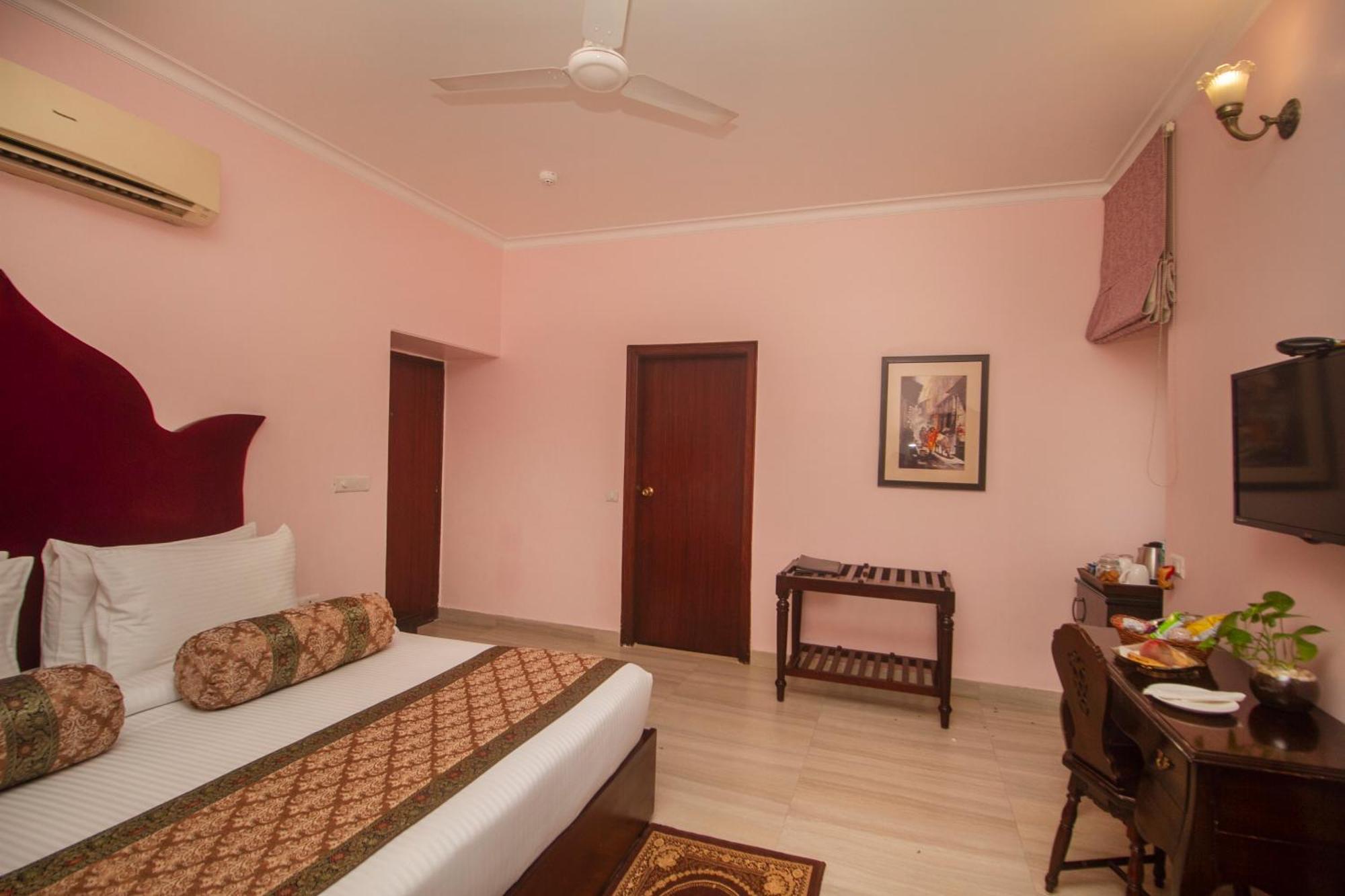 Amritara Suryauday Haveli Hotell Varanasi Eksteriør bilde