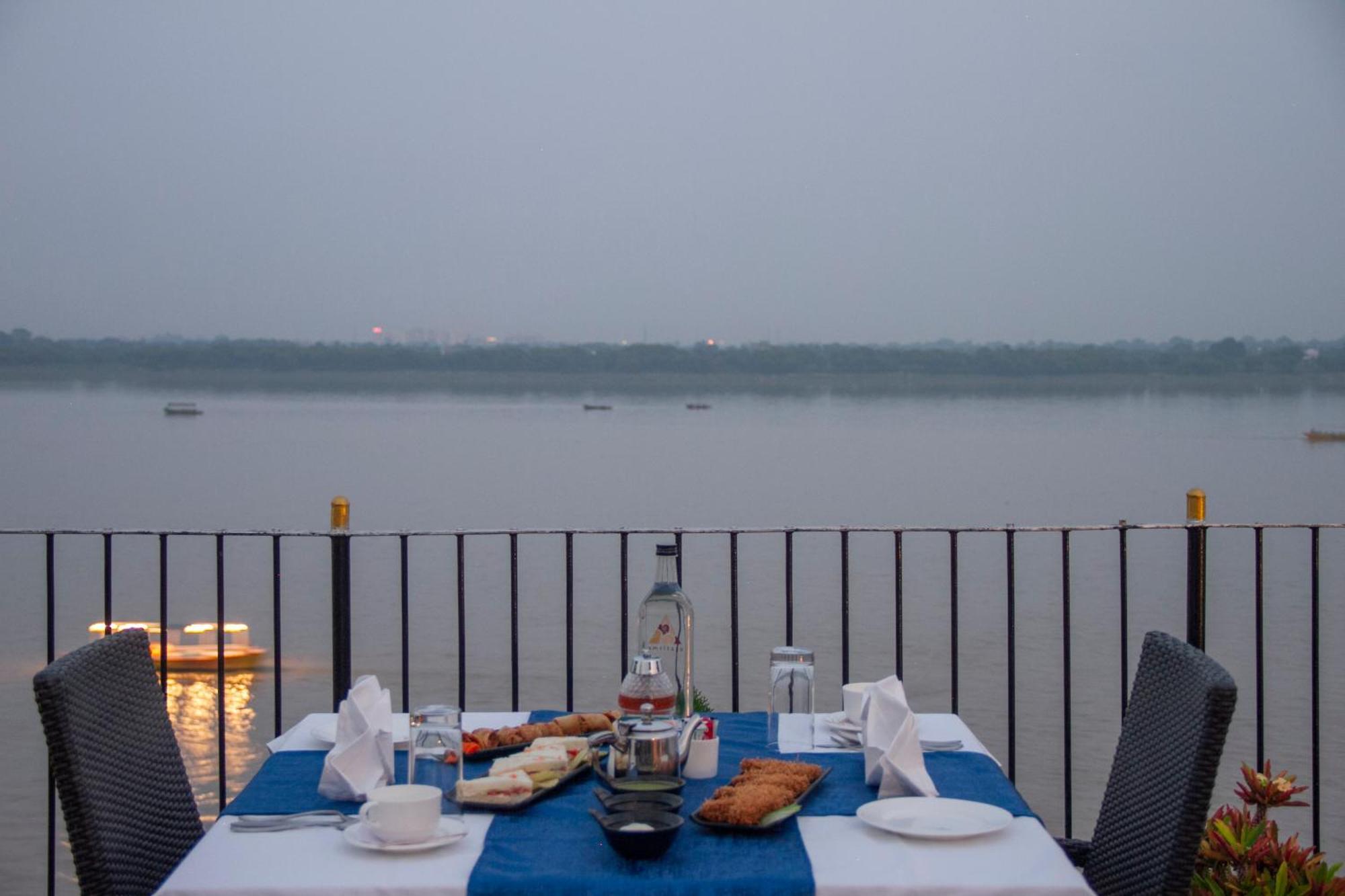 Amritara Suryauday Haveli Hotell Varanasi Eksteriør bilde